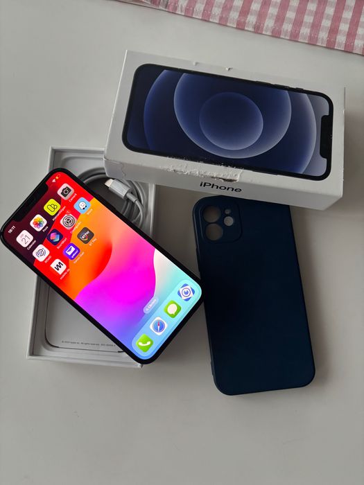 iPhone 12 baterie 89% 64 gb