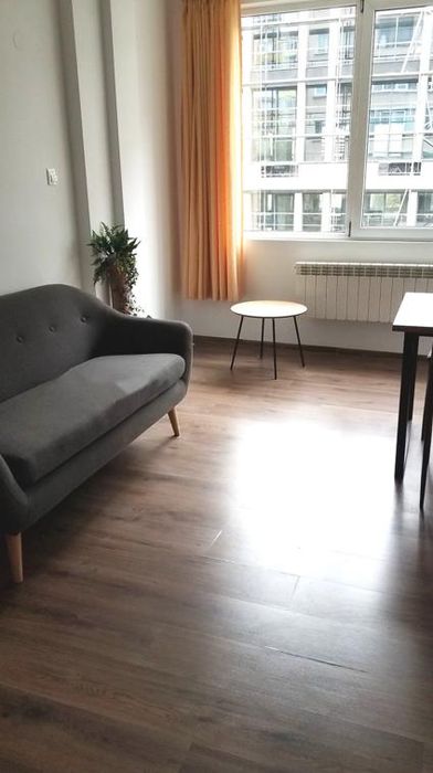 Дава се под наем Тристаен апартамент в София, Изток - 85 кв.м за 575 € - Снимка #2