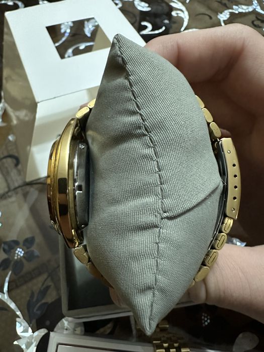 Часовник Seiko 5