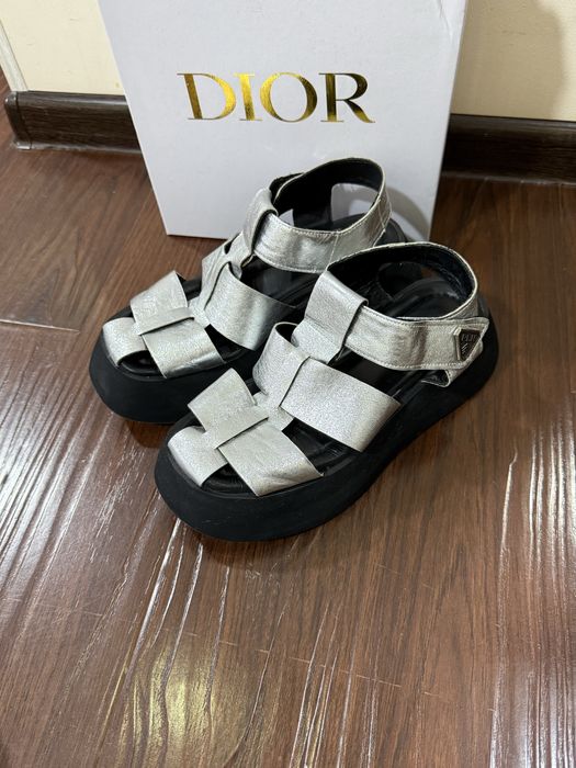 Новая женская обувь