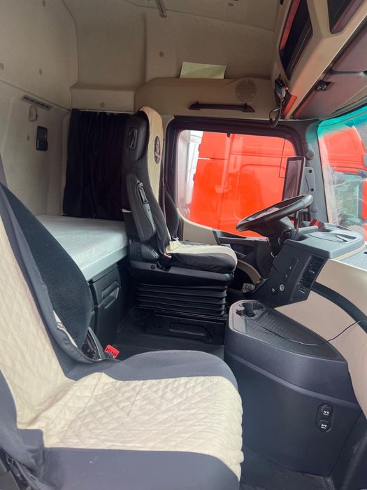 Actros 1845 cu 450 CP cesiune leasing