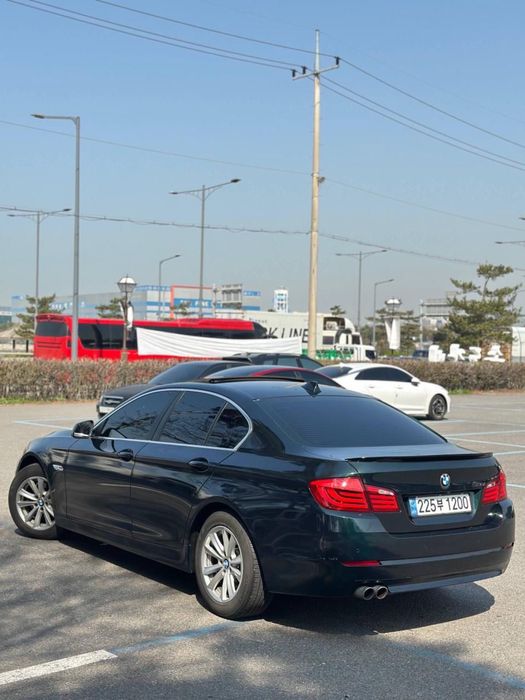 BMW F10 528 продаю срочно