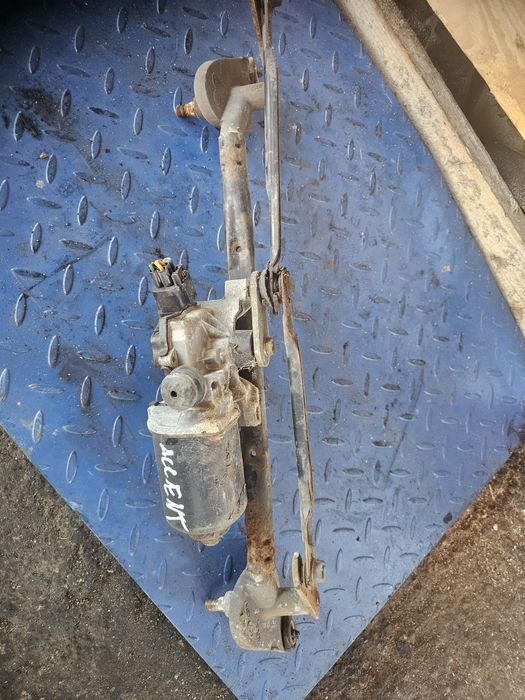 Lichidare stoc Ansamblu stergator cu motoras Hyundai Accent 2007 Limuz