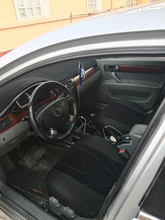 11000$ kelishiladi  moshinani ahvol supper ustaga kursatib haydab kuri