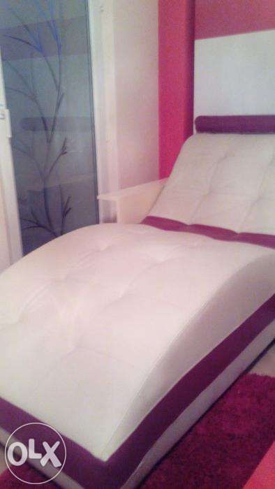 Canapea living Mihaela - piele naturala