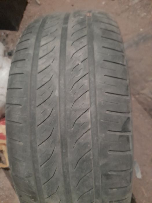 Продам шину р15 4 штуки