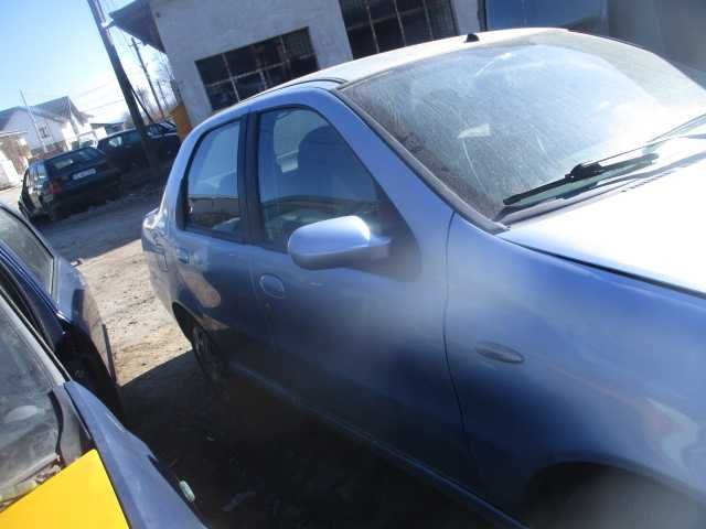 Portiera fata spate stanga dreapta FIAT ALBEA an 2006 stare perfecta