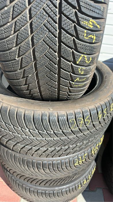 Set 2 anvelope de iarna 275/40/21 Michelin