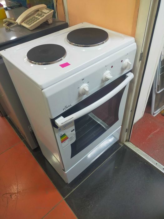 Продам электрическую плиту