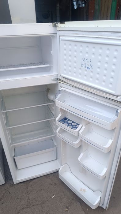 Холодильник вестел