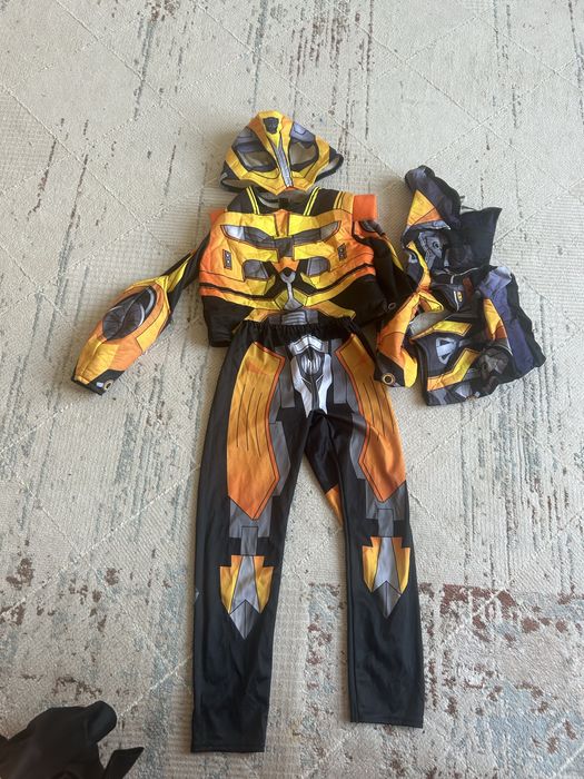 Новогодний костьюм трансформер