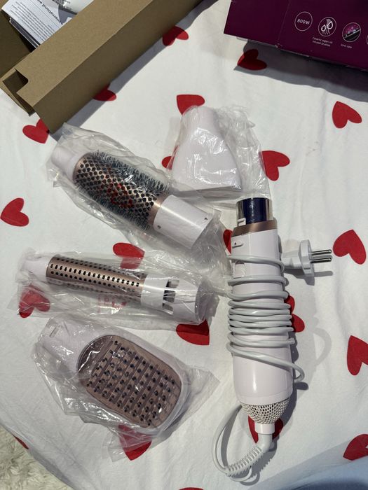 Сешоар Philips с 4 приставки