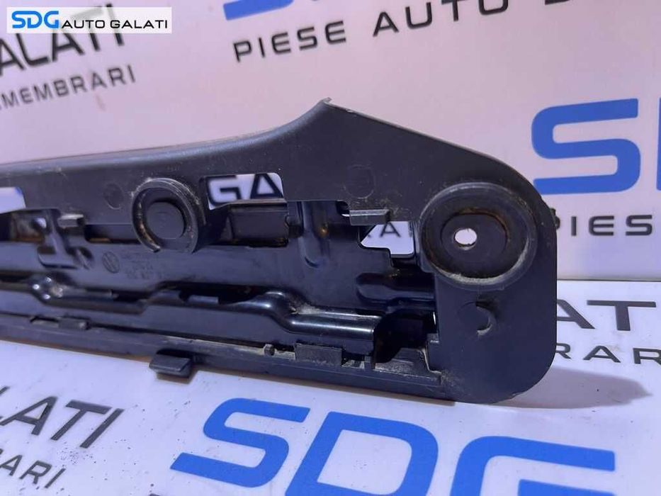 Suport Ghidaj Culisant Aripa Stanga Spoiler Bara Fata VW Touran 2003 - 2007 Cod 1T0807049 1T0807935
