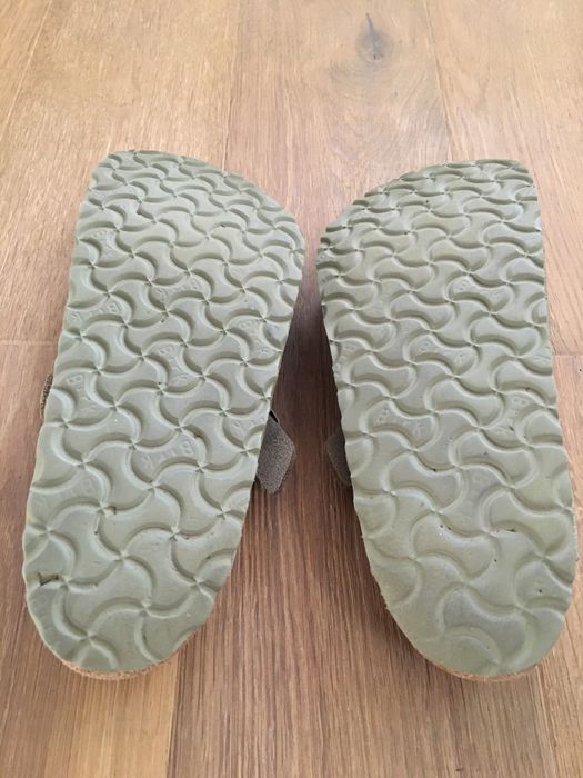 Saboti Birkenstock marimea 40 din piele naturala purtati foarte putin