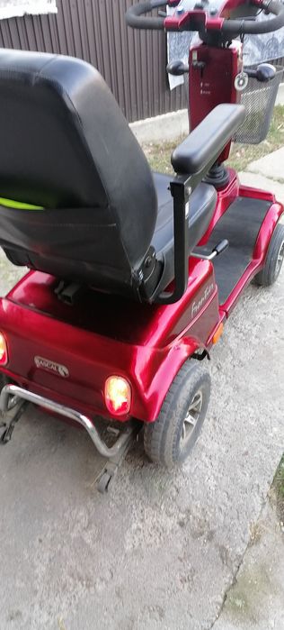 Vând triciclu pe 4 roti, adus din Germania