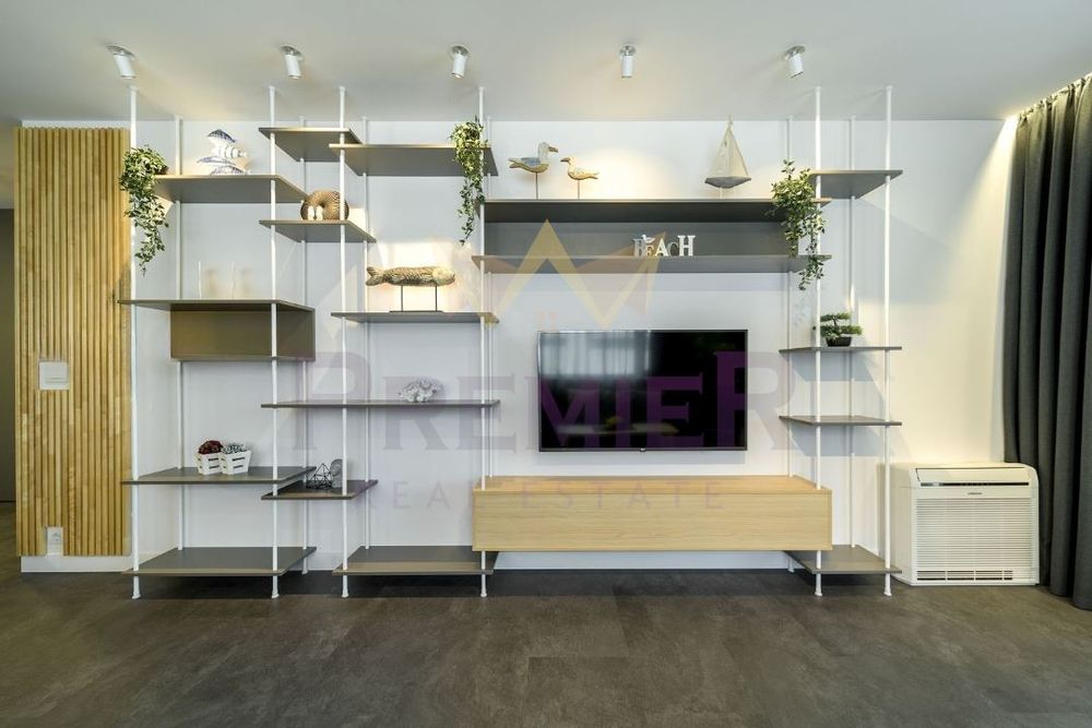 Продава се Тристаен апартамент в Варна, Бриз - 102 кв.м за 2932 €/кв.м - Снимка #9