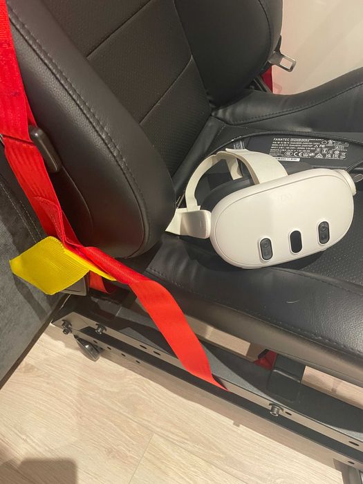 Цял sim racing сетъп Fanatec