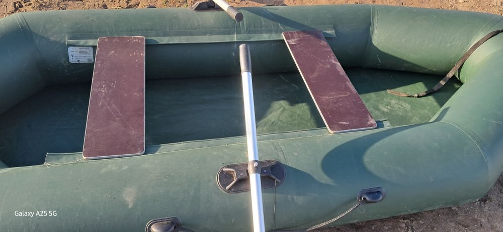 Продам лотку ПВХ Фрегат