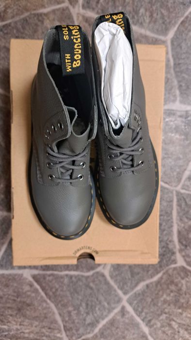 Оригинални обувки Dr Martens, 36 номер
