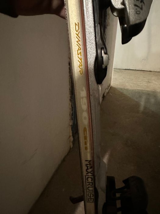 Ски + щеки подарък