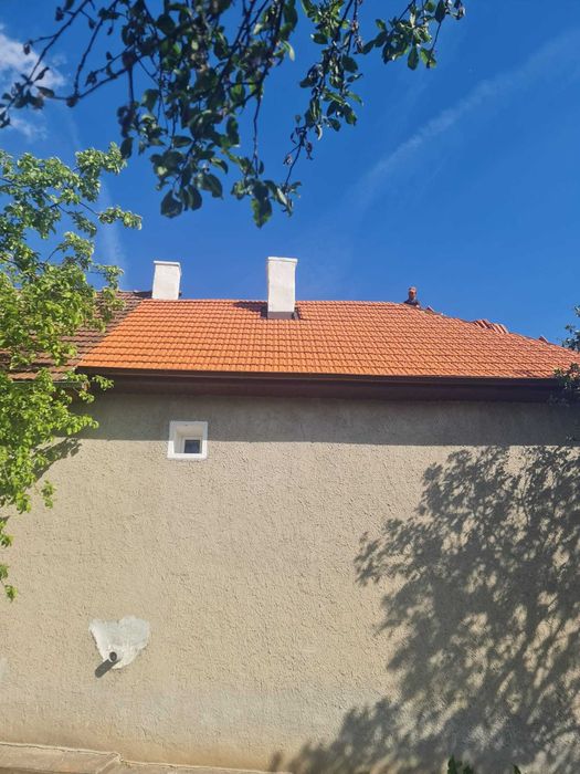 Acoperișuri, Reparații acoperis, Dulgherie, Mansardări, Hidroizolații, Jgheaburi, Montaj acoperis