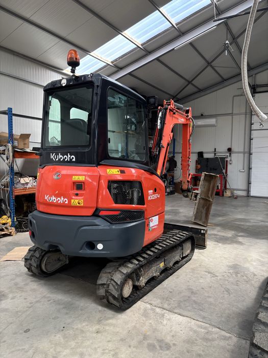 Miniexcavator KUBOTA 3.7T 2020 / powertilt