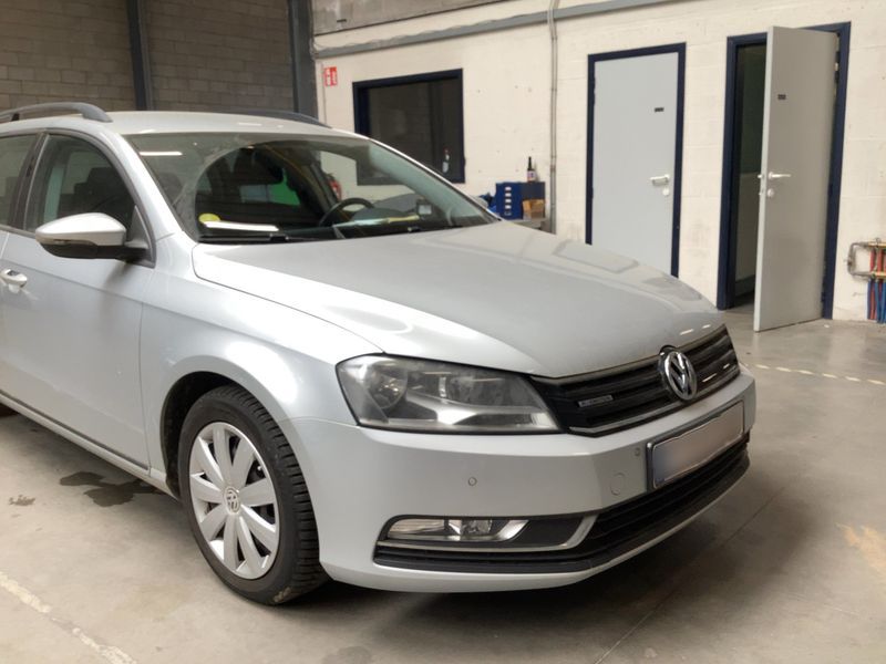 Volkswagen Passat 1.6 TDI Trendline BlueMotion Tech 2012