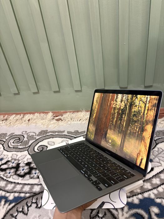 Macbook air 13 m1 256