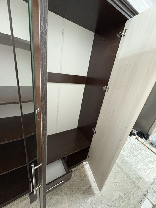 Продам шкаф для прихожей