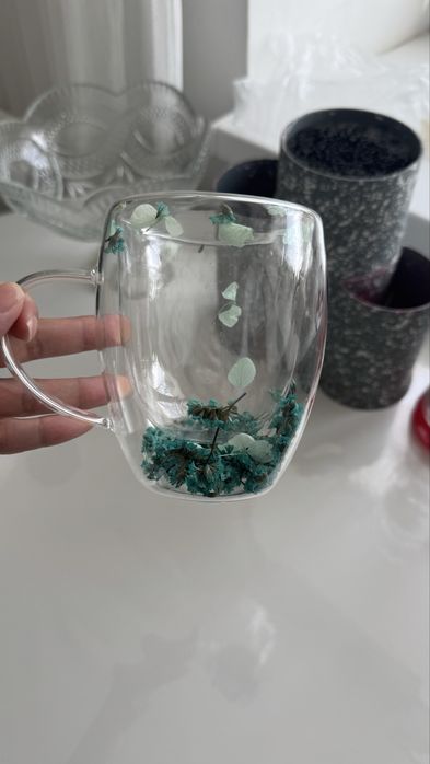 Посуда разные кострюли сковородки