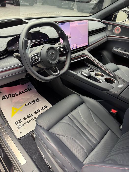 Продается новый Zeekr 001 Ultra Plus