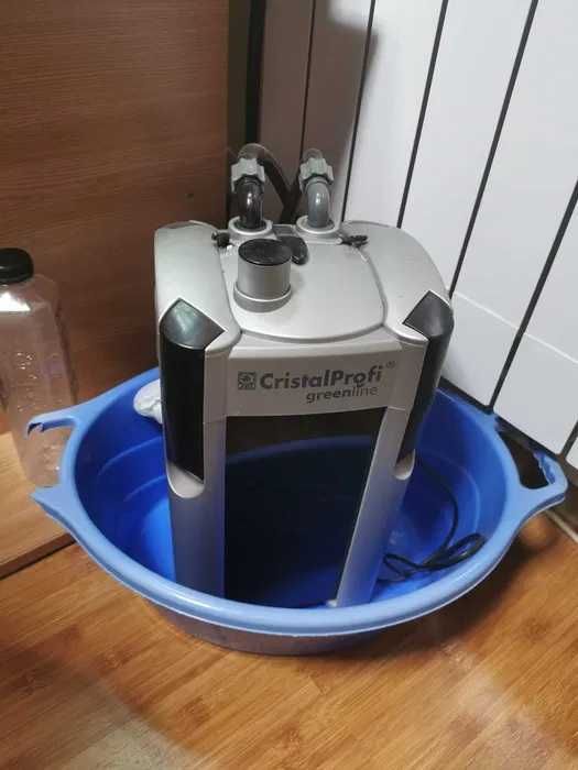 Vând/schimb acvariu 80L cu toate accesoriilor