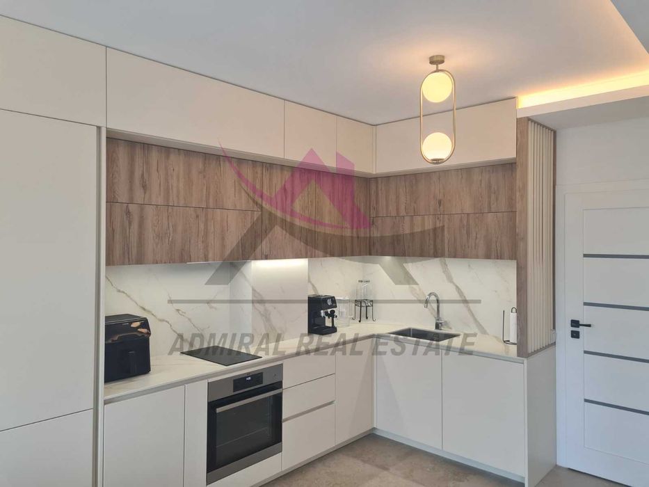 Дава се под наем Тристаен апартамент в к.к. Св.Св. Константин и Елена - 91 кв.м за 1000 € - Снимка #2