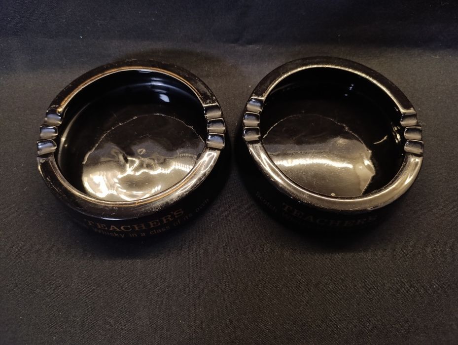 Порцеланови пепелници Teachers