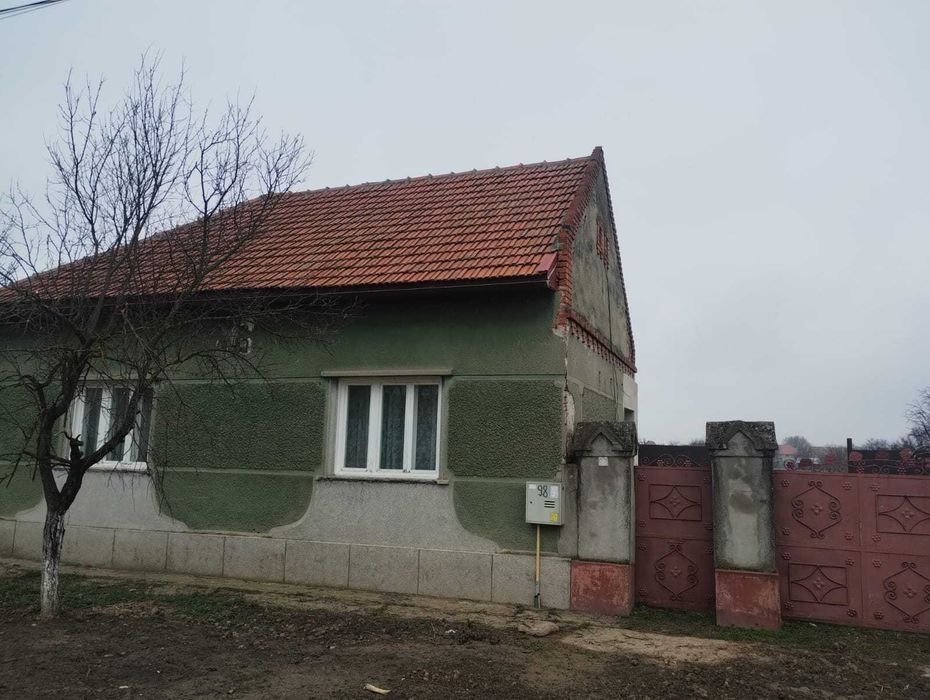 Vând/Schimb casă în Chizătău și teren intravilan