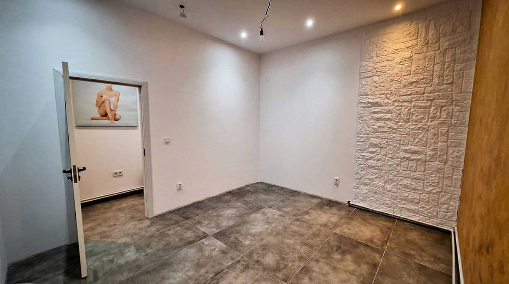 Spațiu de Închiriat în Salonul Epilux Bistrita