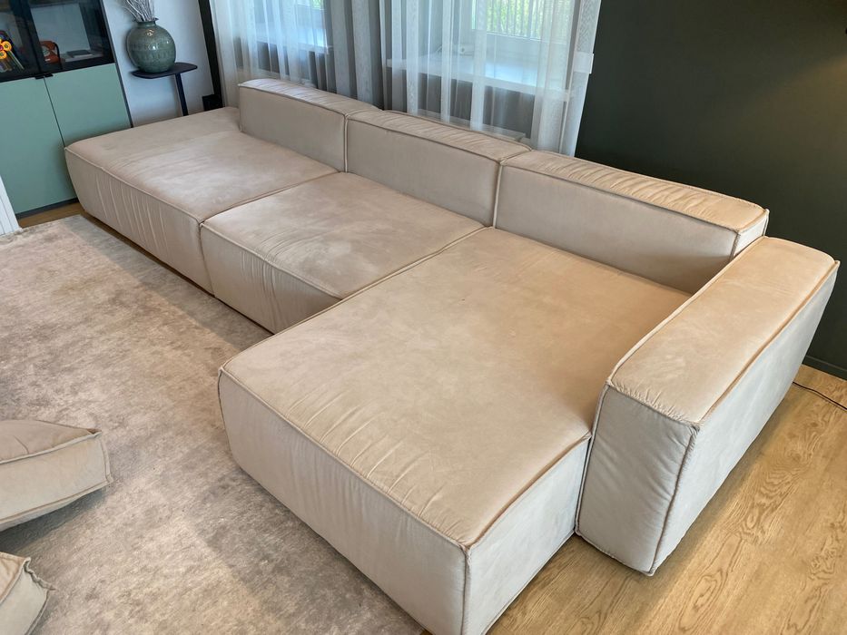 Выездная химчистка мебели и ковров у вас дома