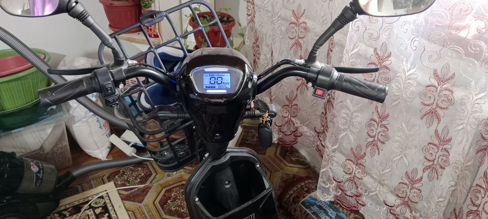 Продам электромопед.