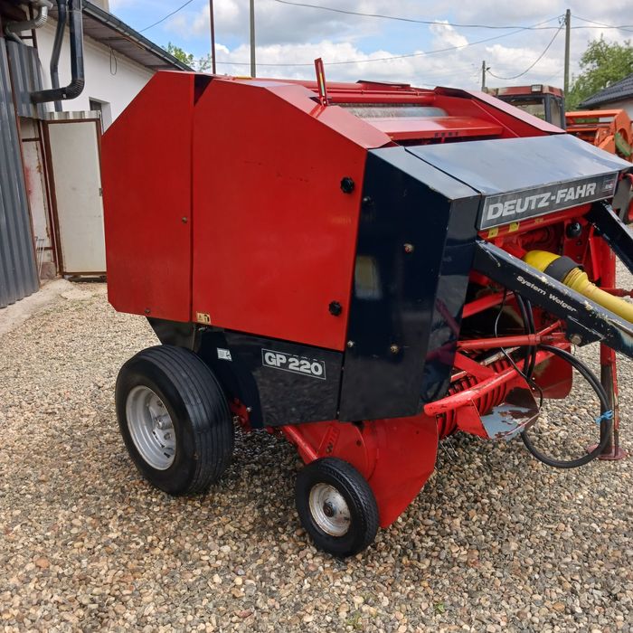 Presa de balotat deutz gp 220 identica welger rp 12