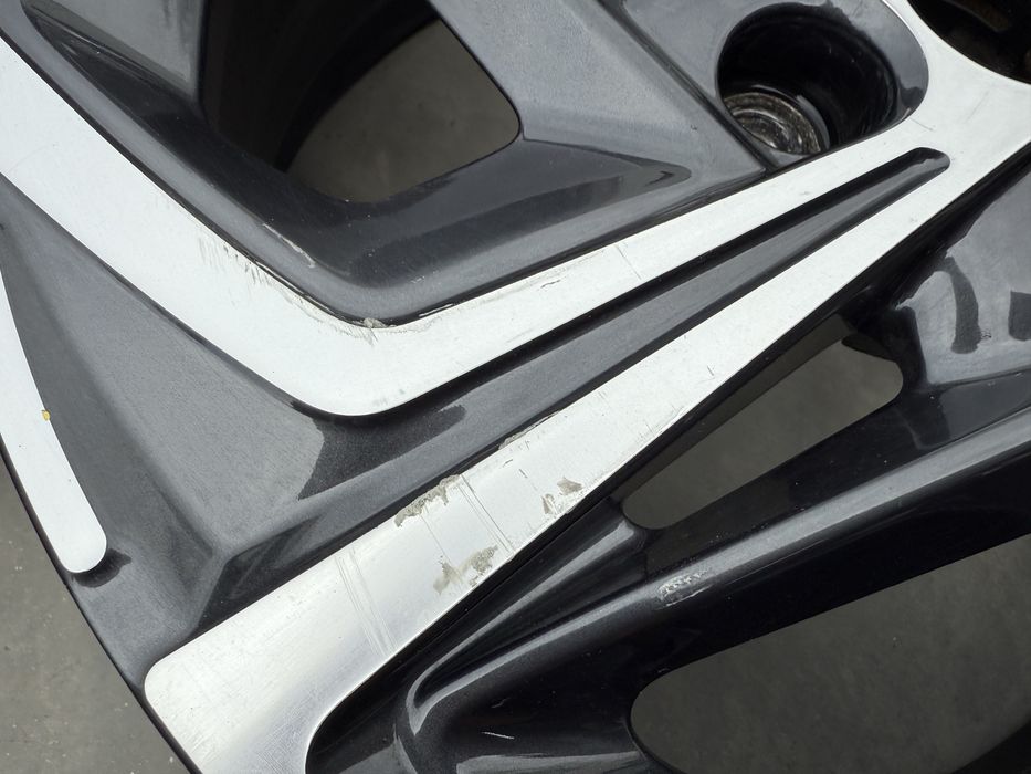 Set Jante aliaj originale R16 Hyundai i30 52910-G4600 Elantra Kona