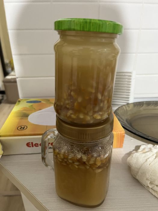 Мед с кедровыми орешками