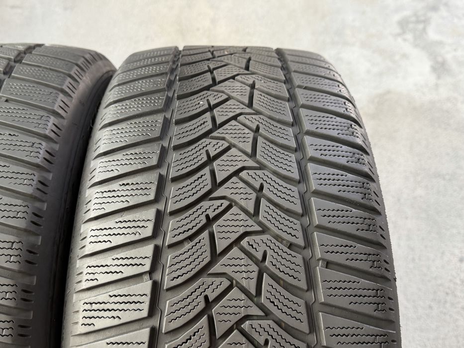235/45/18 Goodyear 3Броя: 170€ 6мм