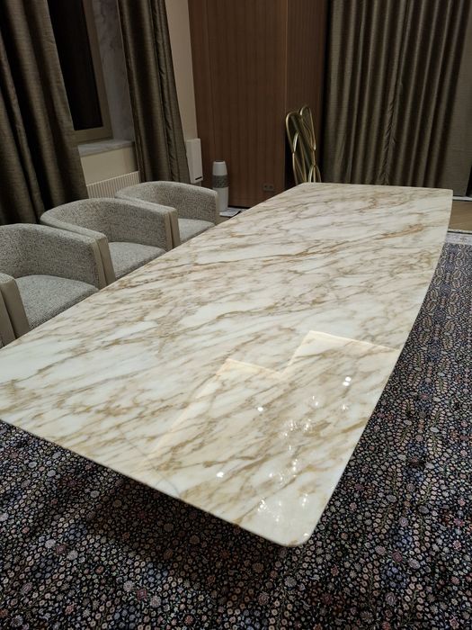 Бронепленка. Оклейка бронепленкой.