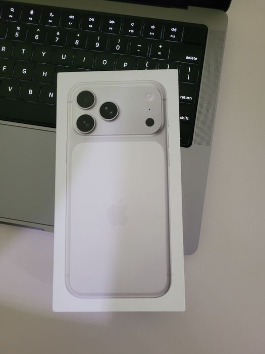 Iphone 17 Pro Max 256Gb Silver E-sim
