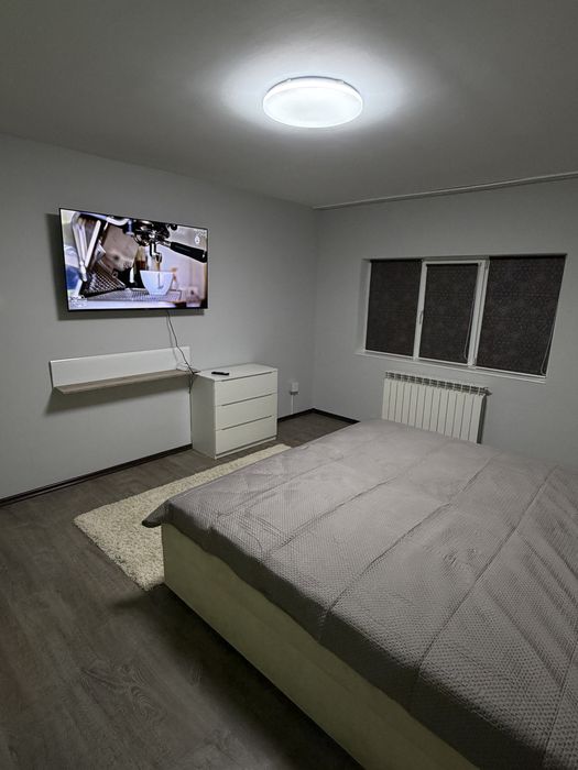 Inchiriez apartament frumos 4 camere 120 mp