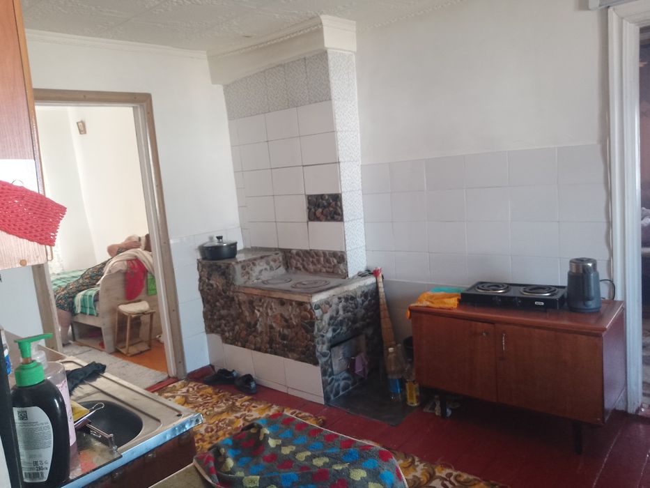 Продам дом на электро товаров.