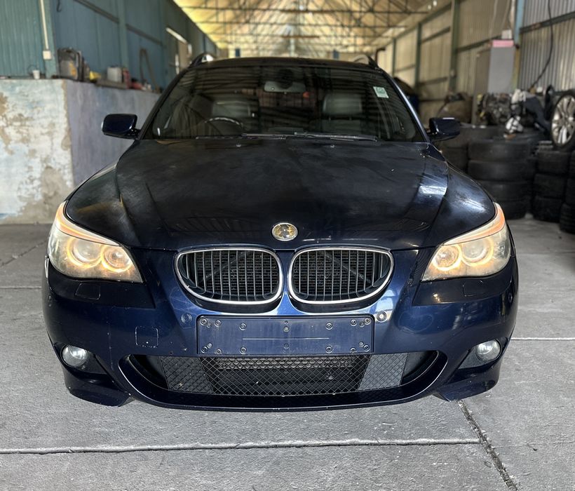 Elemente Caroserie Bmw e60  e61 Usa Aripa Capota haion lampa far