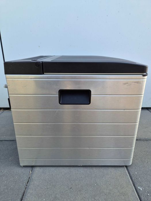 Lada frigorifica hibrid/absorbtie Dometic RC2200EGP - 41L (Gaz 30 mbar / 230V / 12V)