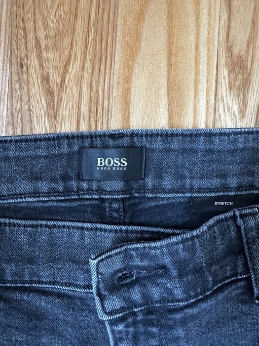Blugi Hugo Boss
