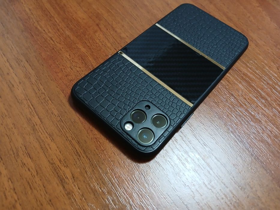 Айфон 11 про макс . В идеале